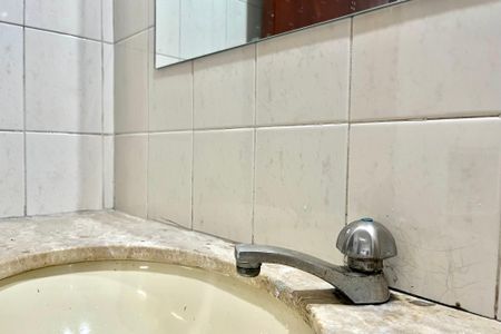 Casa à venda com 210m², 4 quartos e 2 vagasLavabo