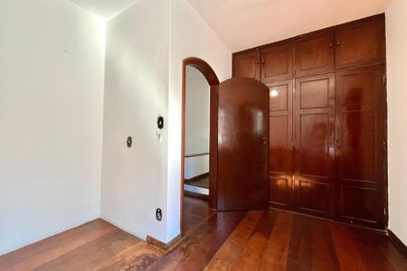Casa à venda com 210m², 4 quartos e 2 vagasSuite 2