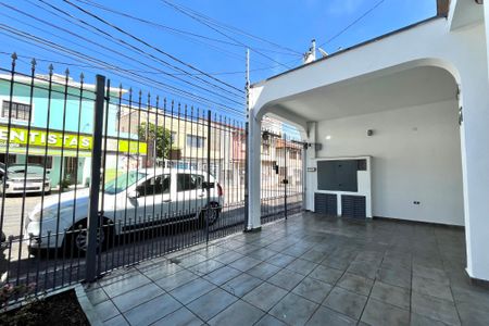 Casa à venda com 210m², 4 quartos e 2 vagasGaragem