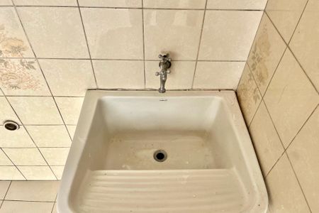 Casa à venda com 210m², 4 quartos e 2 vagasÁrea de Serviço
