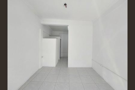 Sala de casa para alugar com 1 quarto, 17m² em Jardim Guanhembu, São Paulo