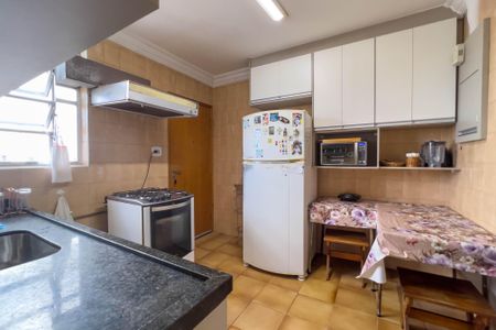 Apartamento à venda com 93m², 2 quartos e 1 vagaCozinha