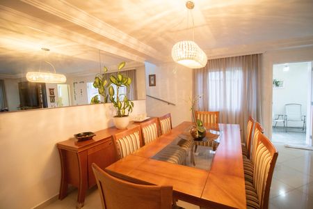 SALA de casa à venda com 3 quartos, 246m² em Jardim do Colegio (zona Norte), São Paulo