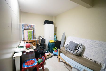 Casa à venda com 246m², 3 quartos e 6 vagas Casa à venda com 246m², 3 quartos e 6 vagasGARAGEM