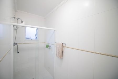 BANHEIRO DA SUÍTE 3 de casa à venda com 3 quartos, 246m² em Jardim do Colegio (zona Norte), São Paulo