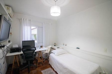 Casa à venda com 246m², 3 quartos e 6 vagas Casa à venda com 246m², 3 quartos e 6 vagasSUÍTE 2