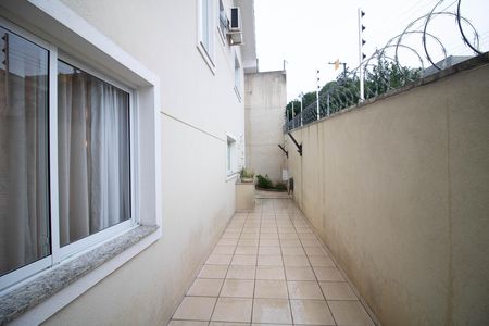 Casa à venda com 246m², 3 quartos e 6 vagas Casa à venda com 246m², 3 quartos e 6 vagasÁREA EXTERNA