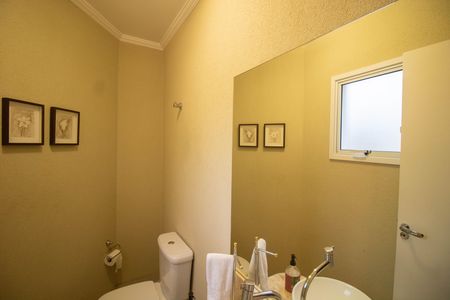 Casa à venda com 246m², 3 quartos e 6 vagas Casa à venda com 246m², 3 quartos e 6 vagasLAVABO