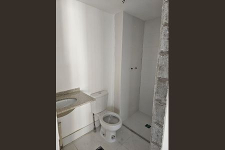 Banheiro de apartamento à venda com 2 quartos, 64m² em Campo Belo, São Paulo