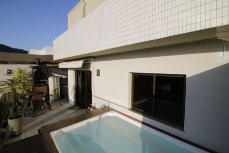 Apartamento à venda com 144m², 3 quartos e 2 vagasCobertura