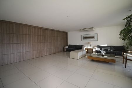 Apartamento à venda com 144m², 3 quartos e 2 vagasÁrea gourmet