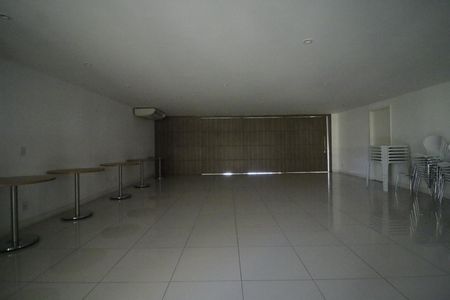 Apartamento à venda com 144m², 3 quartos e 2 vagasÁrea comum - Salão de festas