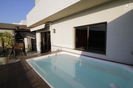 Apartamento à venda com 144m², 3 quartos e 2 vagasCobertura