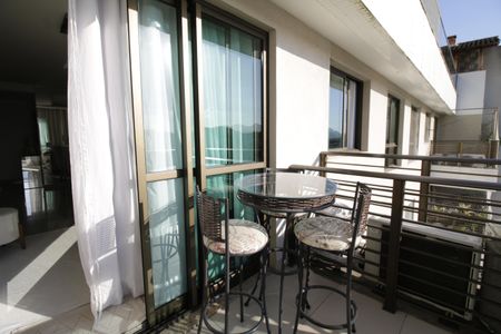 Apartamento à venda com 144m², 3 quartos e 2 vagasVaranda da Sala