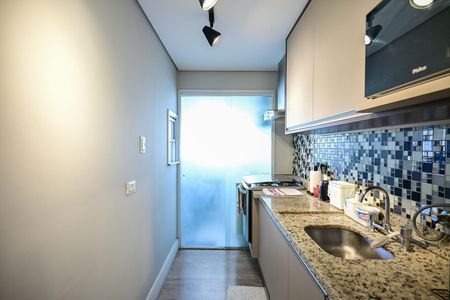 Apartamento à venda com 54m², 2 quartos e 1 vagaCozinha