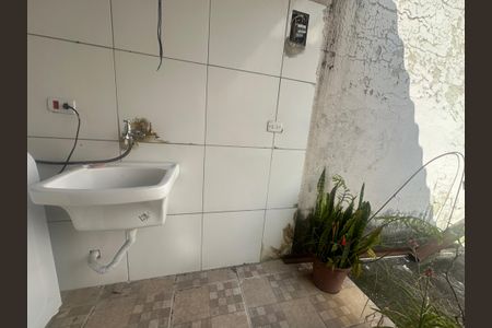 Casa para alugar com 36m², 1 quarto e sem vagaÁrea de Serviço