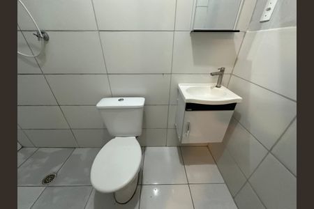 Casa para alugar com 36m², 1 quarto e sem vagaBanheiro