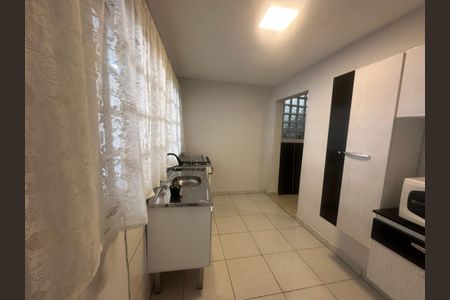 Cozinha de casa para alugar com 1 quarto, 36m² em Parque Viana, Barueri