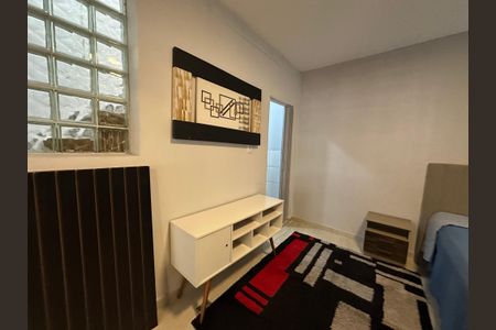 Casa para alugar com 36m², 1 quarto e sem vagaQuarto