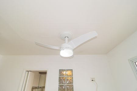 Apartamento à venda com 85m², 2 quartos e 2 vagasDetalhe  - Suíte