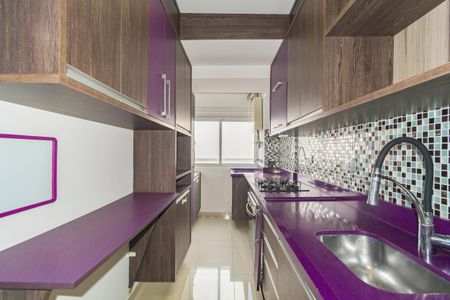 Apartamento à venda com 85m², 2 quartos e 2 vagasCozinha