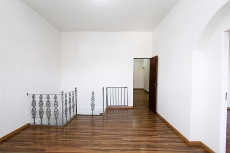 Casa para alugar com 214m², 3 quartos e 1 vagaSala de TV