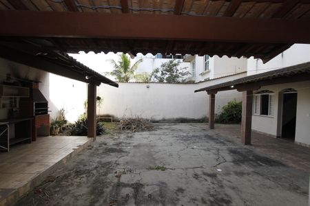 Casa para alugar com 214m², 3 quartos e 1 vagaChurrasqueira