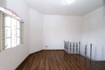 Casa para alugar com 214m², 3 quartos e 1 vagaSala de TV