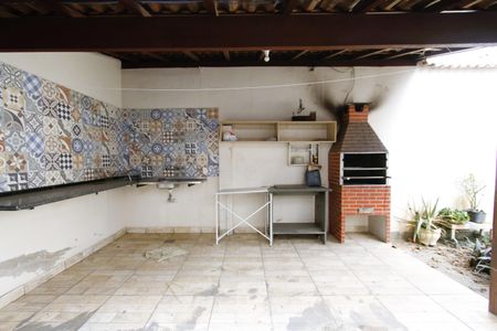 Casa para alugar com 214m², 3 quartos e 1 vagaChurrasqueira