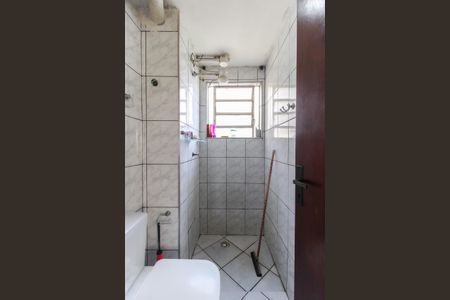Apartamento para alugar com 45m², 2 quartos e 1 vaga Apartamento para alugar com 45m², 2 quartos e 1 vagaBanheiro