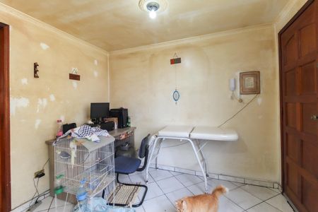 Sala de apartamento para alugar com 2 quartos, 45m² em Conjunto Habitacional Fazenda do Carmo, São Paulo