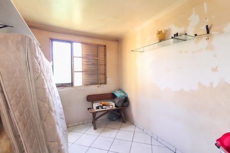 Quarto 1 de apartamento para alugar com 2 quartos, 45m² em Conjunto Habitacional Fazenda do Carmo, São Paulo