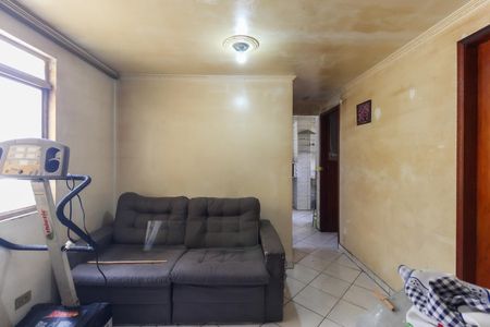 Sala de apartamento para alugar com 2 quartos, 45m² em Conjunto Habitacional Fazenda do Carmo, São Paulo