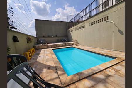 Apartamento para alugar com 50m², 2 quartos e 1 vagaÁrea comum - Piscina