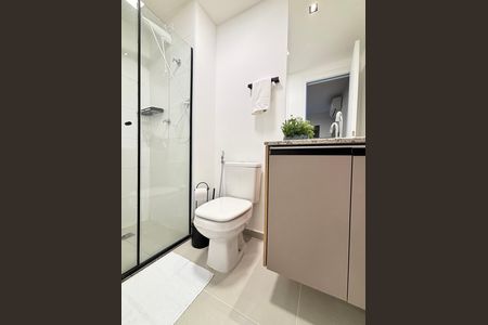 Apartamento para alugar com 26m², 1 quarto e sem vaga Apartamento para alugar com 26m², 1 quarto e sem vagaBanheiro da Suíte