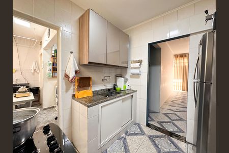 Apartamento à venda com 74m², 2 quartos e 1 vaga Apartamento à venda com 74m², 2 quartos e 1 vagaCozinha