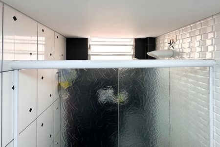 Apartamento à venda com 74m², 2 quartos e 1 vaga Apartamento à venda com 74m², 2 quartos e 1 vagaBanheiro Social