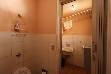 Casa para alugar com 45m², 2 quartos e sem vagaBanheiro