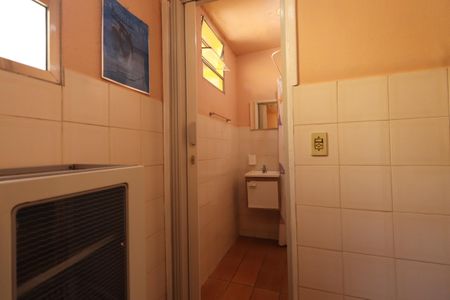 Casa para alugar com 45m², 2 quartos e sem vagaÁrea de Serviço