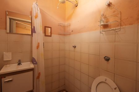 Casa para alugar com 45m², 2 quartos e sem vagaBanheiro