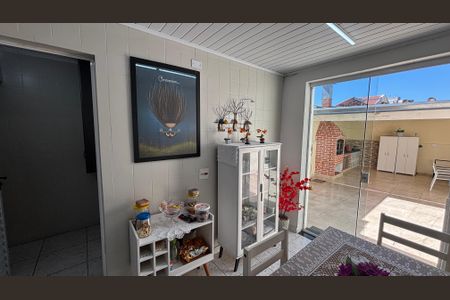 Casa à venda com 195m², 2 quartos e 2 vagasSala de Jantar 
