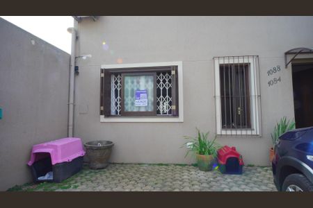 Casa à venda com 228m², 2 quartos e 2 vagas Casa à venda com 228m², 2 quartos e 2 vagasPlaca