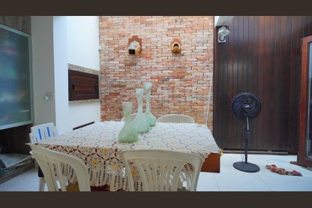 Sala jantar de casa à venda com 2 quartos, 228m² em Navegantes, Porto Alegre