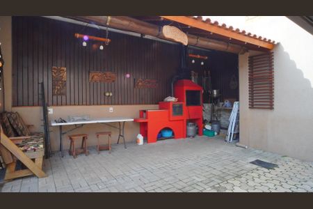 Casa à venda com 228m², 2 quartos e 2 vagas Casa à venda com 228m², 2 quartos e 2 vagasÁrea gourmet