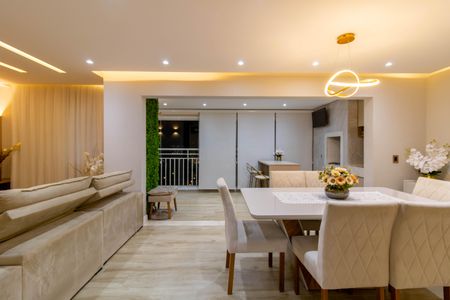 Apartamento à venda com 92m², 2 quartos e 2 vagasSala