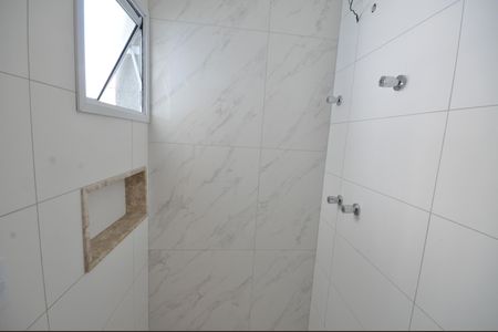 Casa à venda com 120m², 3 quartos e 2 vagasBanheiro da  Suíte 1
