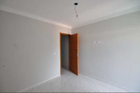 Casa à venda com 120m², 3 quartos e 2 vagasSuíte 3
