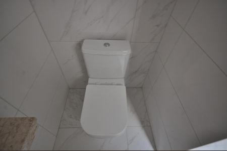 Casa à venda com 120m², 3 quartos e 2 vagasBanheiro da Suíte 2