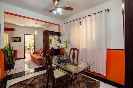 Casa à venda com 2 quartos, 220m² em Icaraí, Niterói