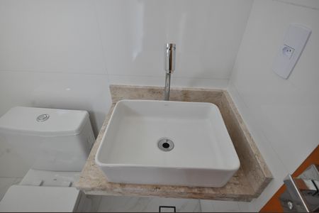 Casa à venda com 120m², 3 quartos e 2 vagasBanheiro da Suíte 1